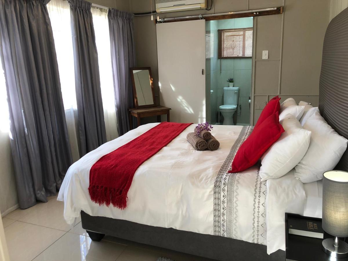 The Lavender Guesthouse 크론스타드 외부 사진