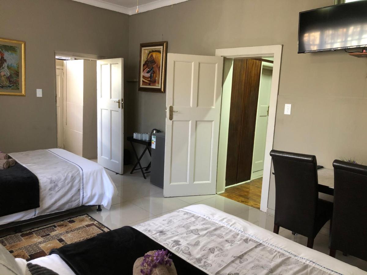 The Lavender Guesthouse 크론스타드 외부 사진